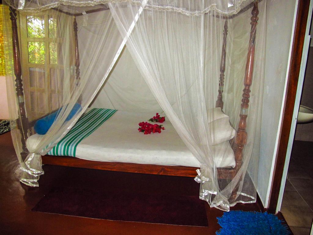 Горящие туры в отель C- Lanka Guest House