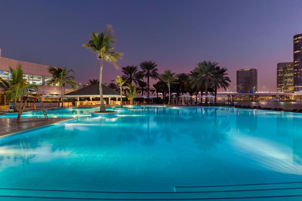 Отдых в отеле Beach Rotana Residences Абу-Даби ОАЭ