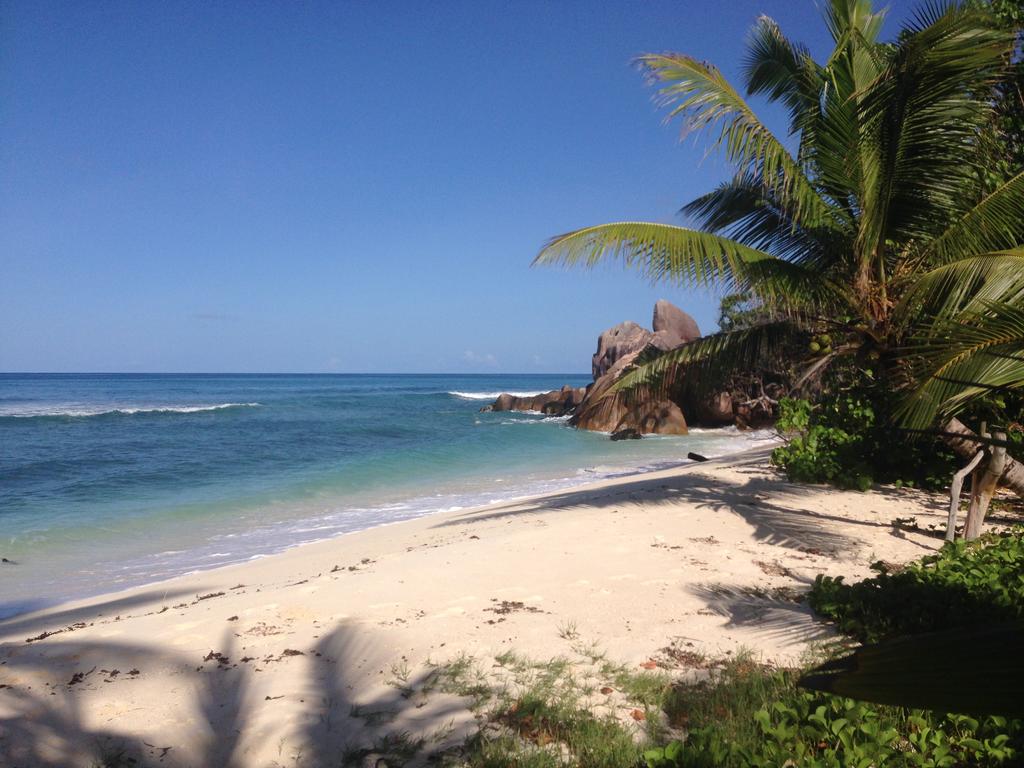 Горящие туры в отель Villas Du Voyageur Праслин (остров) Сейшелы