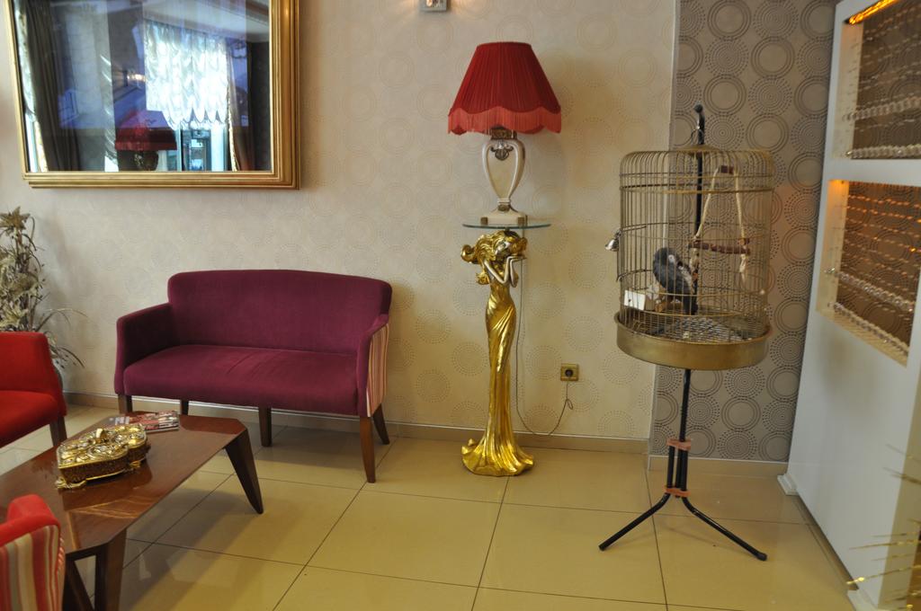 Цены в отеле Akgun Hotel Beyazit