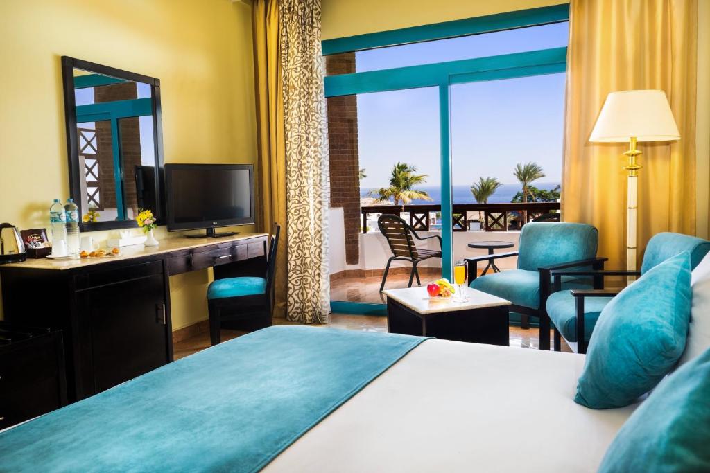 Відпочинок в готелі Pyramisa Sharm El Sheikh Resort (ex. Dessole Pyramisa Sharm) Шарм-ель-Шейх Єгипет
