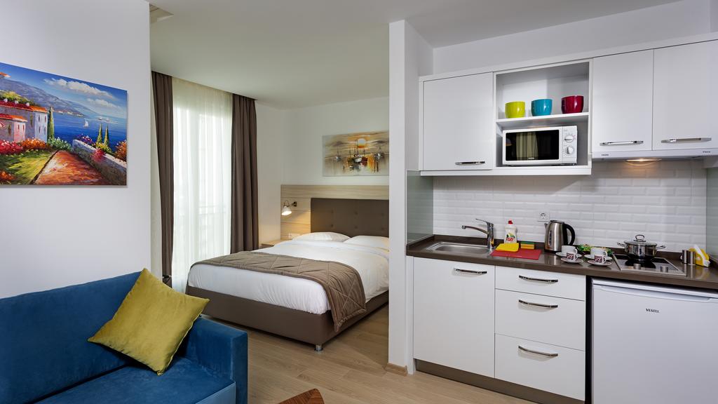 The Room Hotel Antalya фото туристів