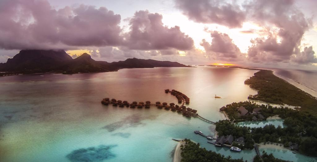Отзывы об отеле Four Seasons Resort Bora Bora