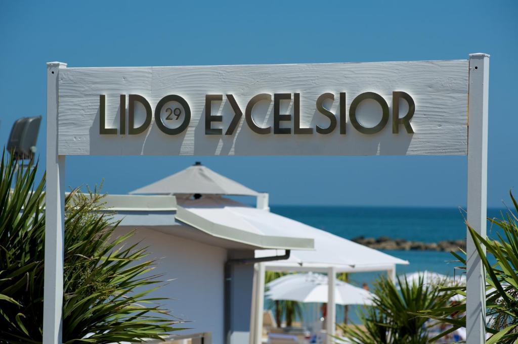 Excelsior Hotel (Pesaro), Италия, Ривьера Пезарезо, туры, фото и отзывы