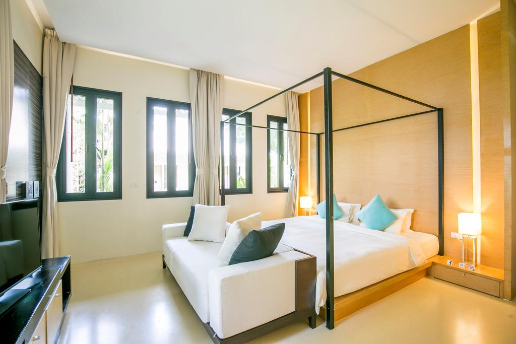 Відгуки про готелі X2 Khao Lak Anda Mani Resort