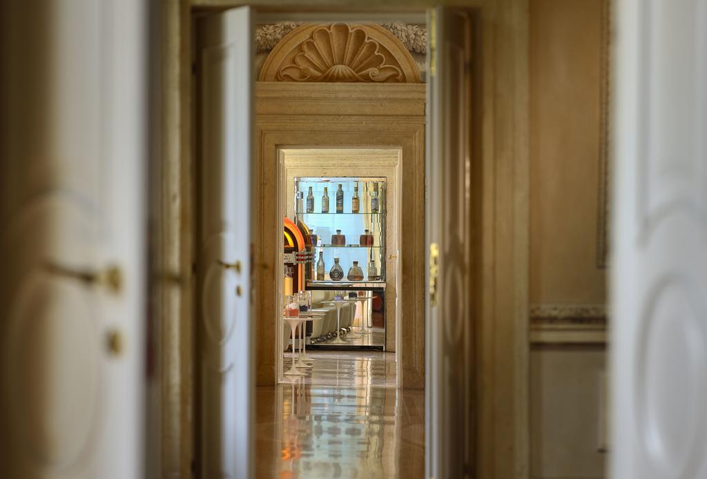 Горящие туры в отель Byblos Art Hotel Villa Amista Верона