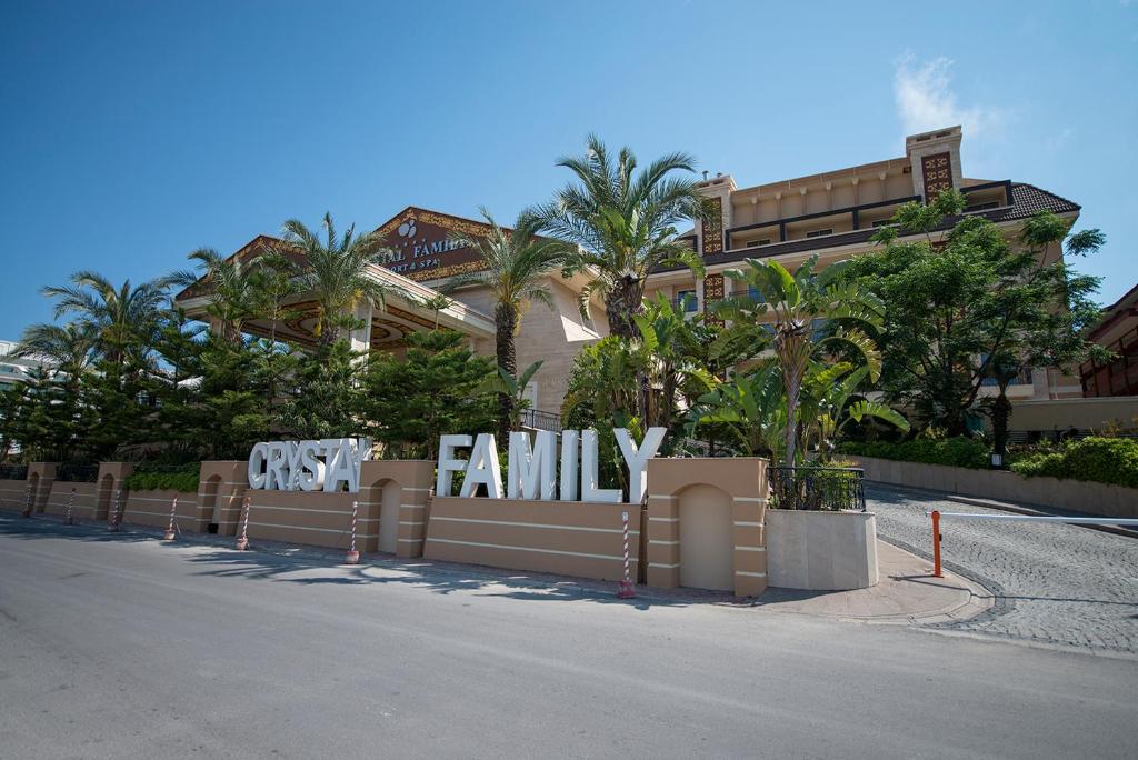 Туры в отель Crystal Family Resort & Spa - Ultimate All Inclusive