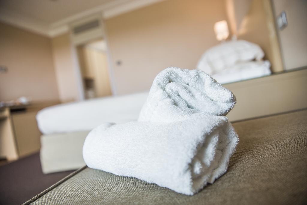 Цены в отеле Acquaviva Del Garda  Resort & Spa