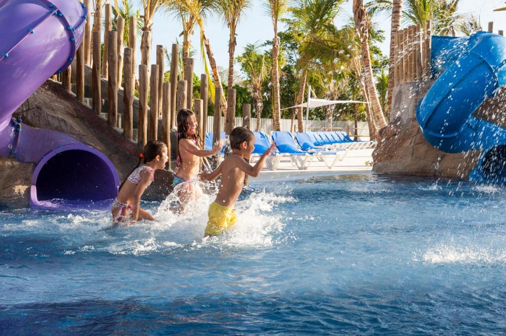 Hot tours in Hotel Royalton Splash Punta Cana An Autograph Collection All-Inclusive Resort & Casino