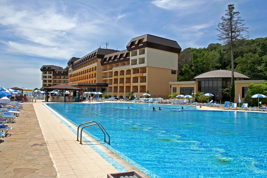 Hot tours in Hotel Riviera Beach Riviera Bulgaria