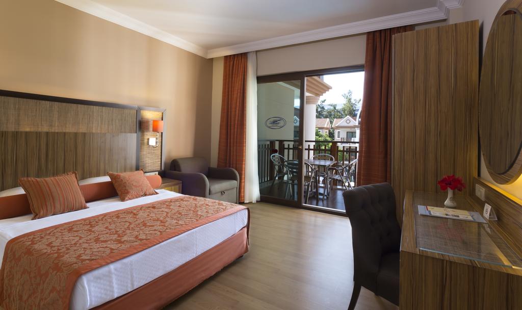 Club Dem Spa & Resort Hotel Turkey prices