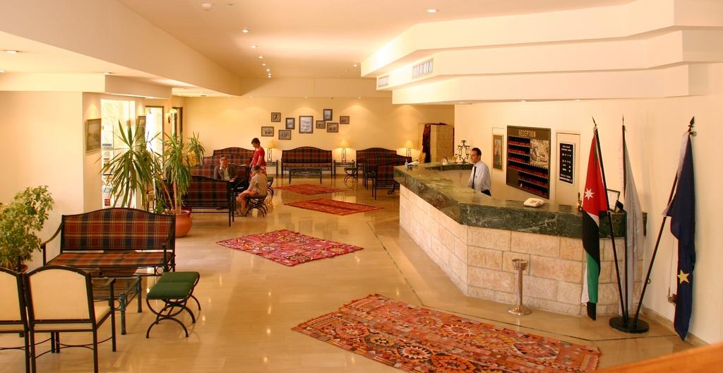 Отдых в отеле Petra Palace Hotel Петра