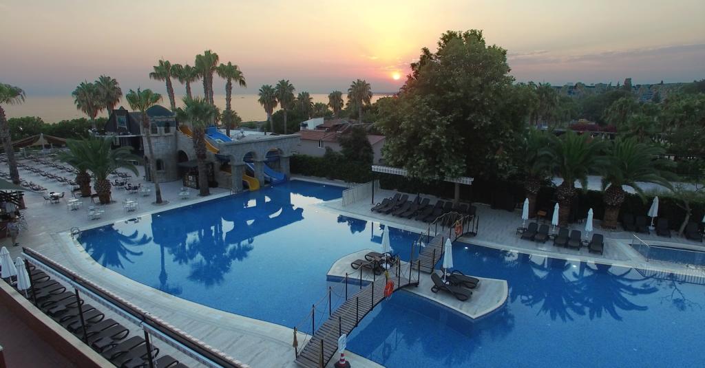 Горящие туры в отель Thalia Unique (ex. Thalia Beach Resort) Сиде Турция