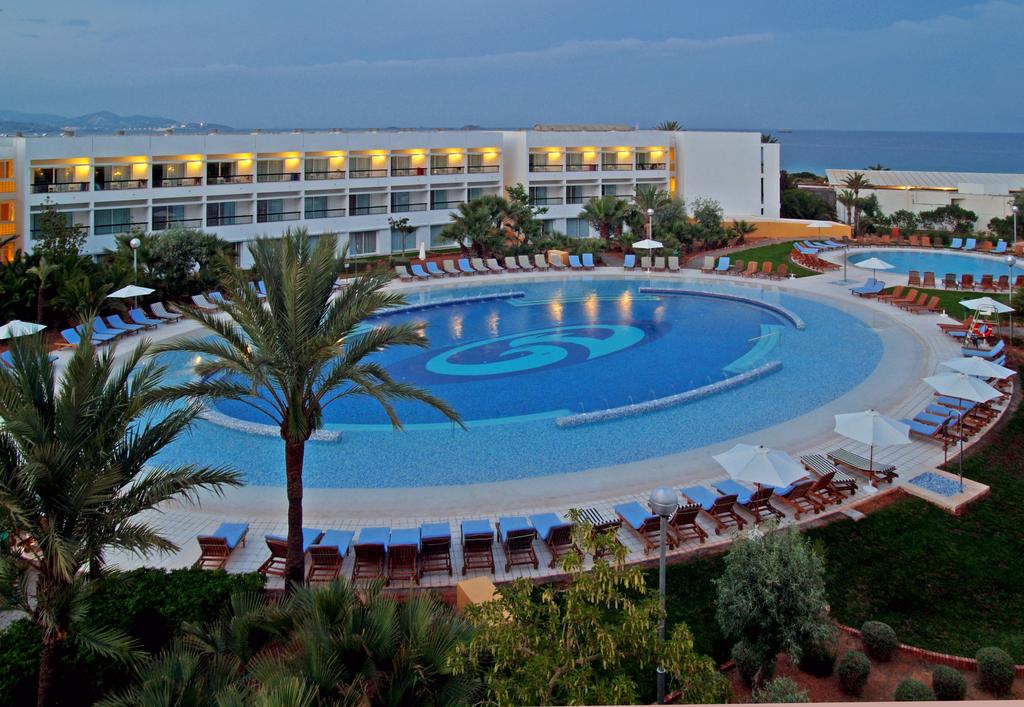 Горящие туры в отель Grand Palladium Palace Ibiza Resort & Spa