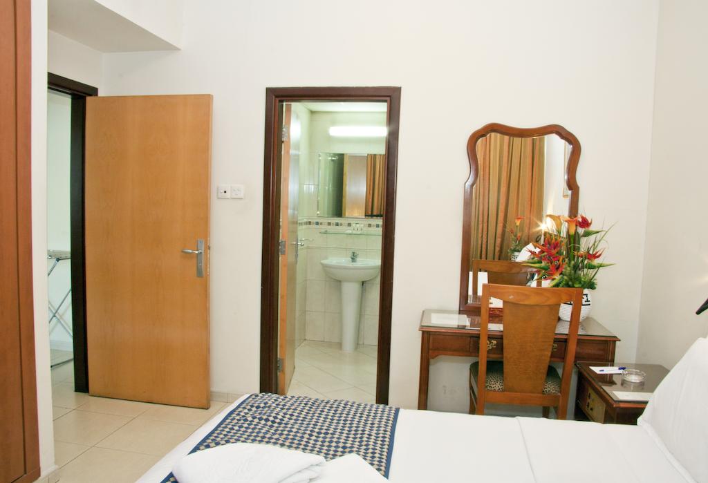 Ramee Guestline Hotel Apartments 2 ОАЭ цены