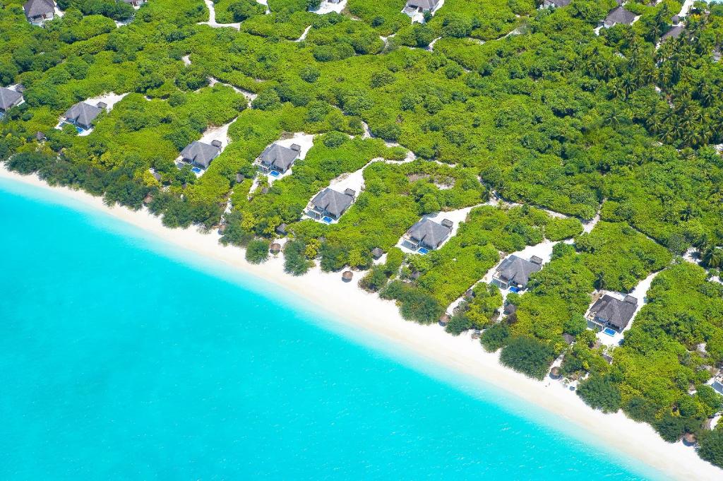 Hideaway Beach Resort & Spa, Haa Alif Atoll prices