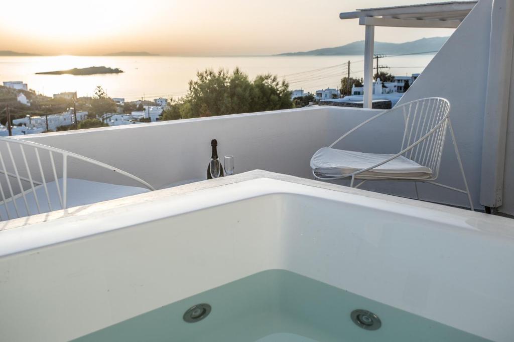 Ostraco Luxury Suites, Миконос (остров)