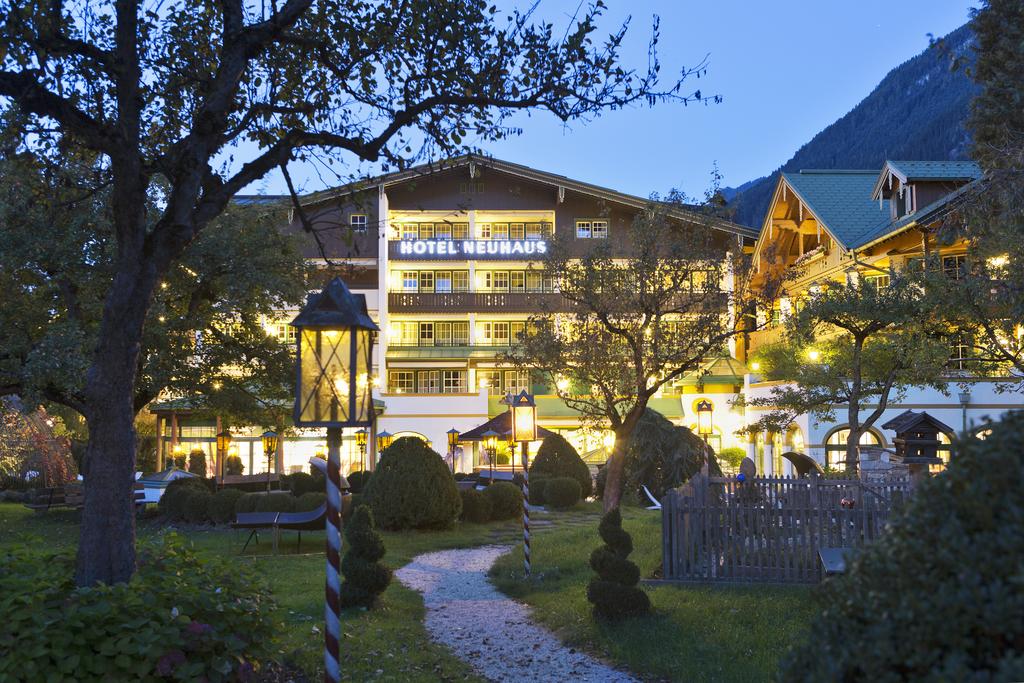 Туры в отель Neuhaus Alpendomizil Hotel (Mayrhofen) Тироль Австрия