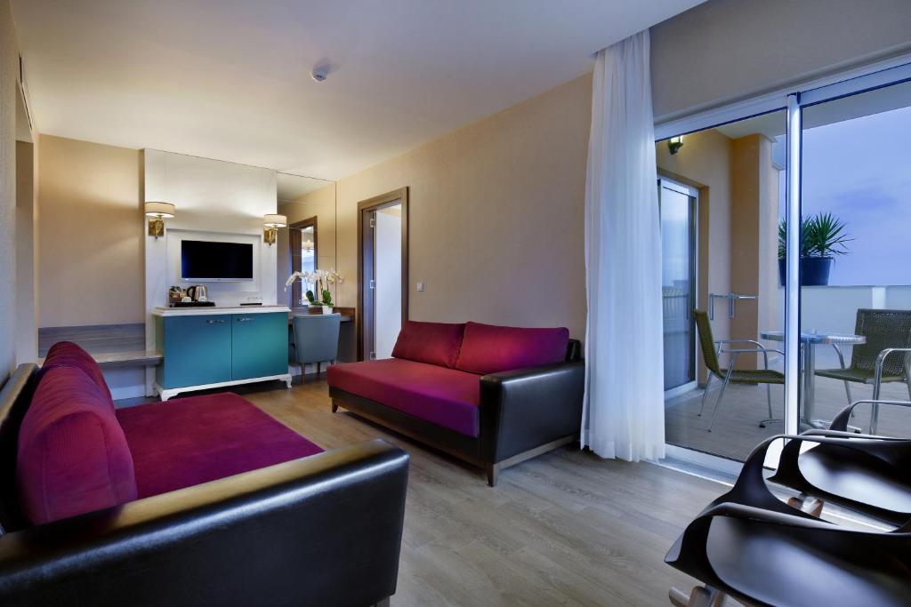 Тури в готель Litore Resort Hotel & Spa - Ultra All Inclusive Аланія