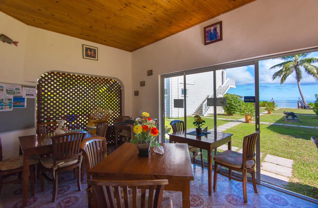 Відпочинок в готелі Le Tropique Villa Праслен (острів) Сейшели