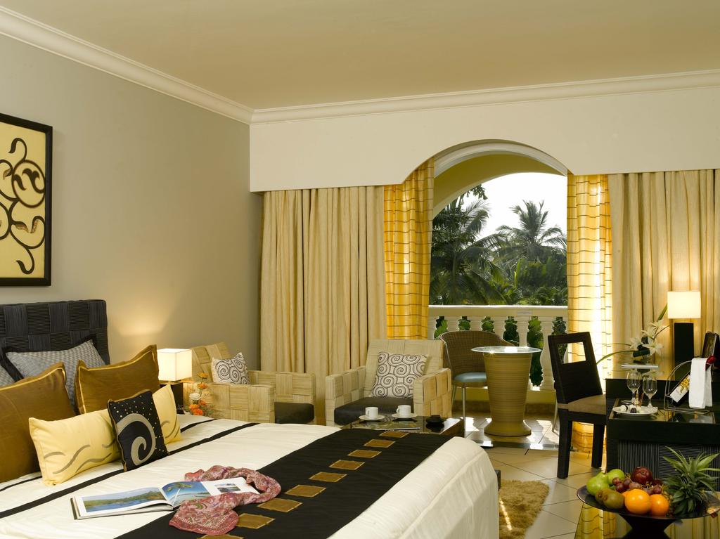 Гарячі тури в готель Zuri Varca, Goa White Sands Resort Варка