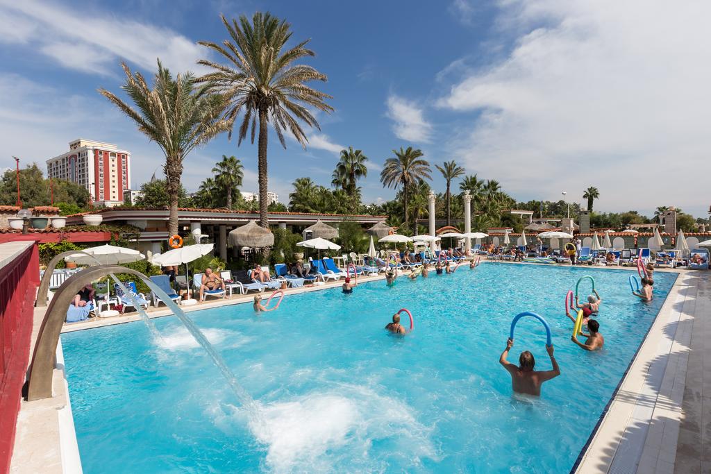 Wakacje hotelowe Club Hotel Sera Antalya