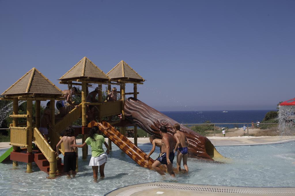 Leonardo Laura Beach & Splash Resort, Пафос цены