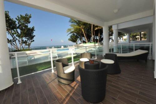 Watermark Luxury Oceanfront All Suite Hotel, фотографии туристов