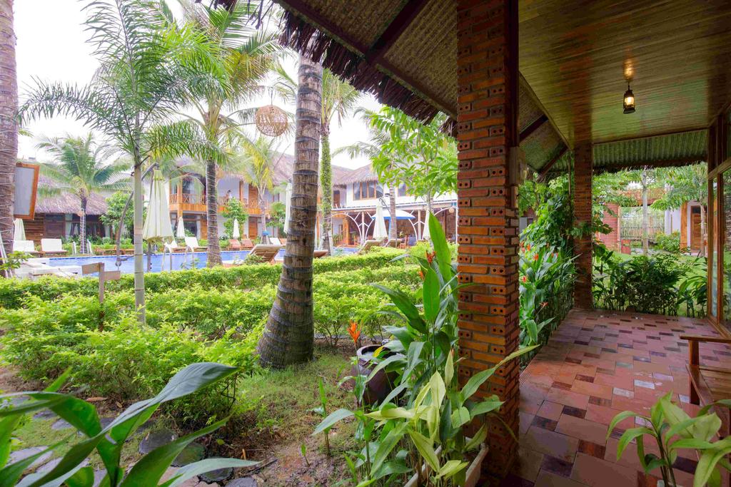 Phu Quoc Dragon Resort & Spa фото и отзывы