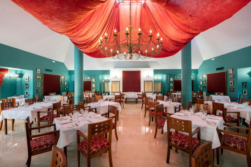 Відпочинок в готелі Viva Dominicus Palace by Wyndham Ла-Романа Домініканська республіка