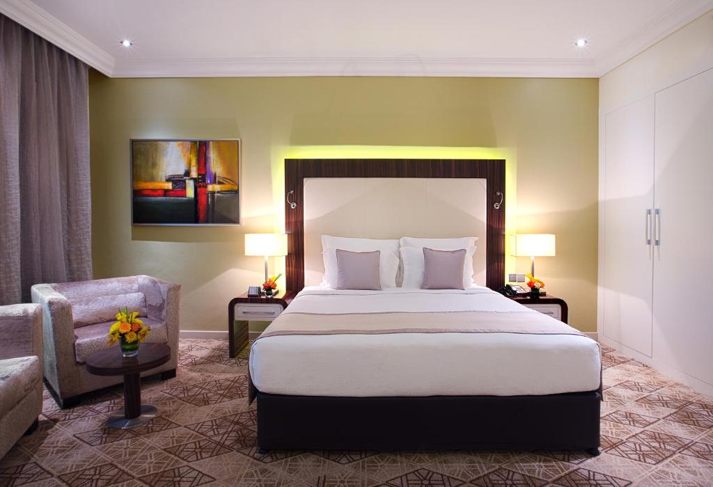 Ceny, Elite Byblos Hotel (ex. Coral Dubai Al Barsha)