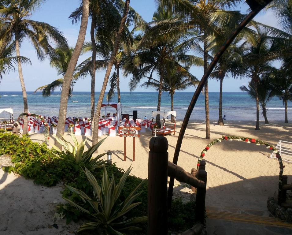 Туры в отель Amani Tiwi Beach Resort Момбаса