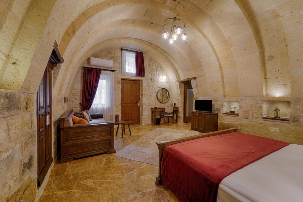 Відпочинок в готелі Solem Cave Suites Ургюп Туреччина