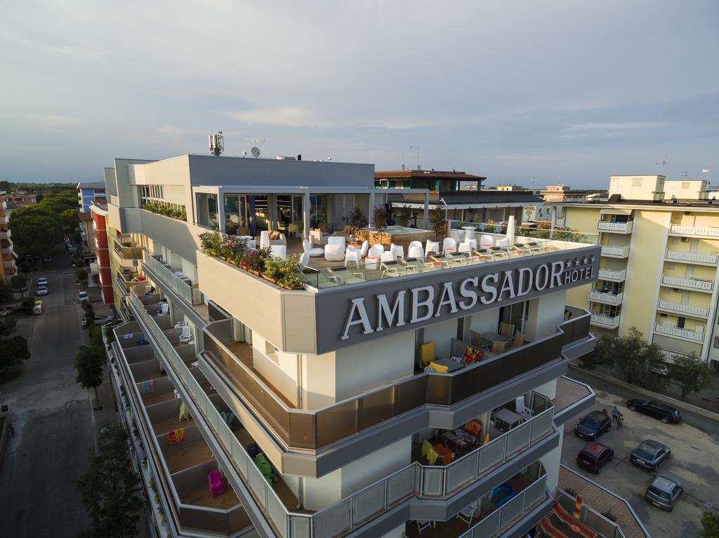 Ambassador Hotel, 4, фотографии