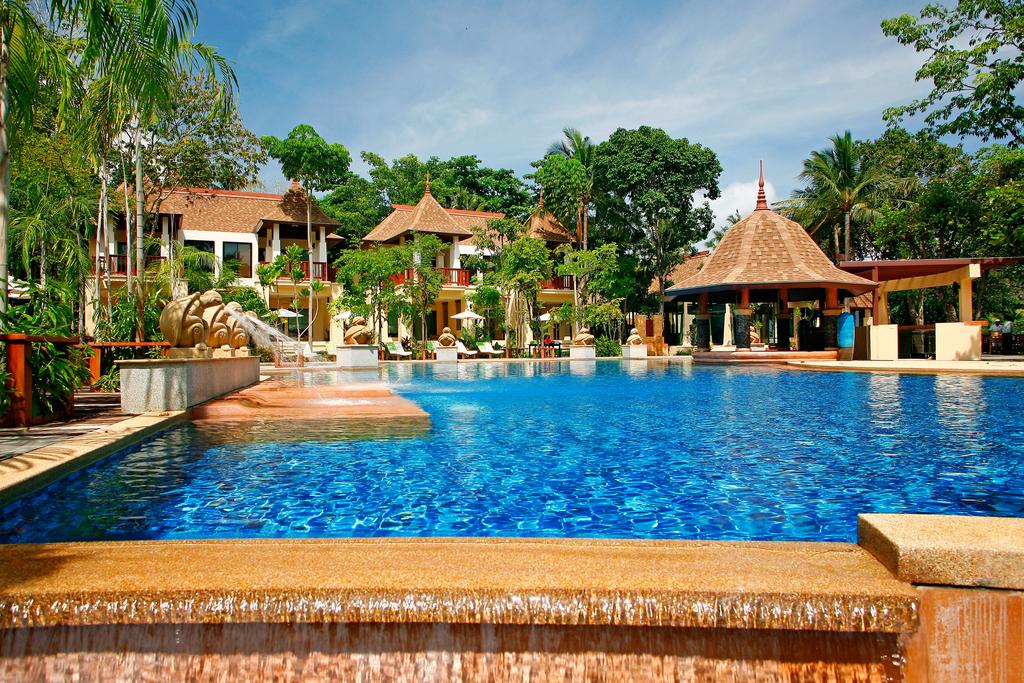 Відпочинок в готелі Crown Lanta Resort & Spa Ко Ланта