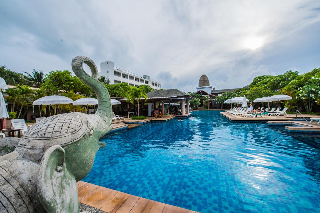 Отдых в отеле Phuket Kata Resort