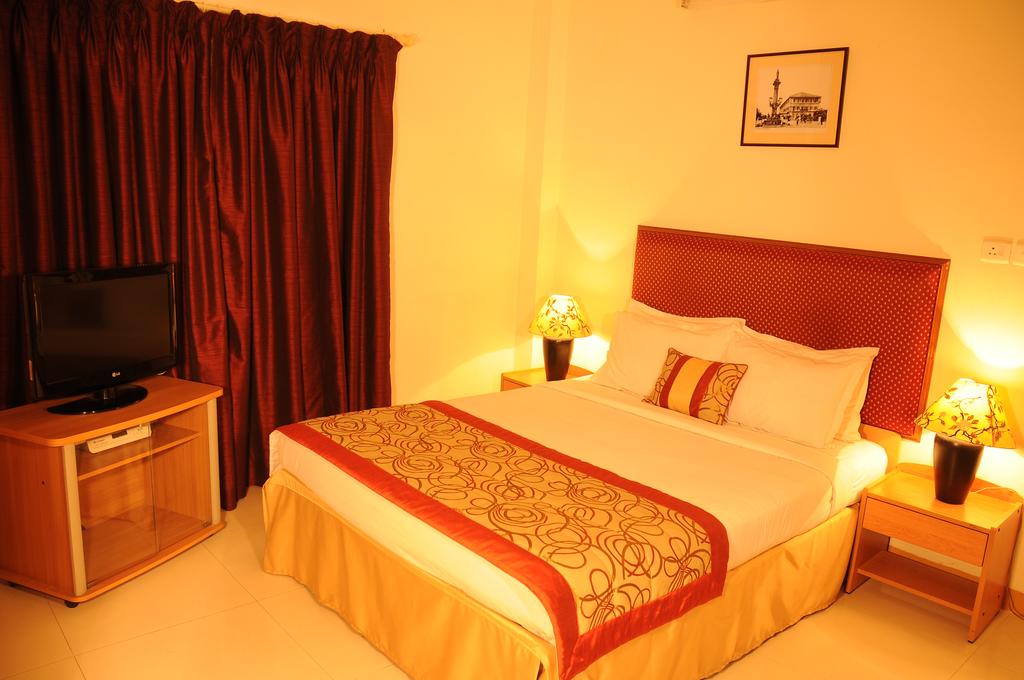 Відпочинок в готелі Executive Comfort Ченнаї Індія