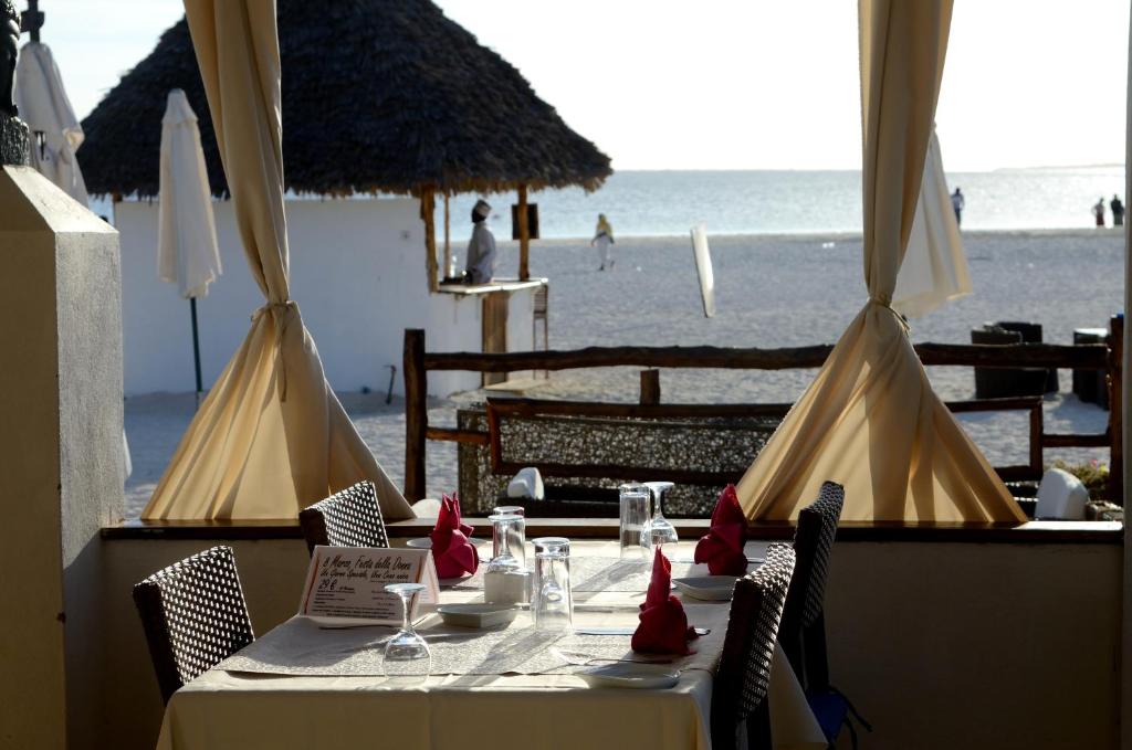 Kendwa Beach Resort Танзания цены