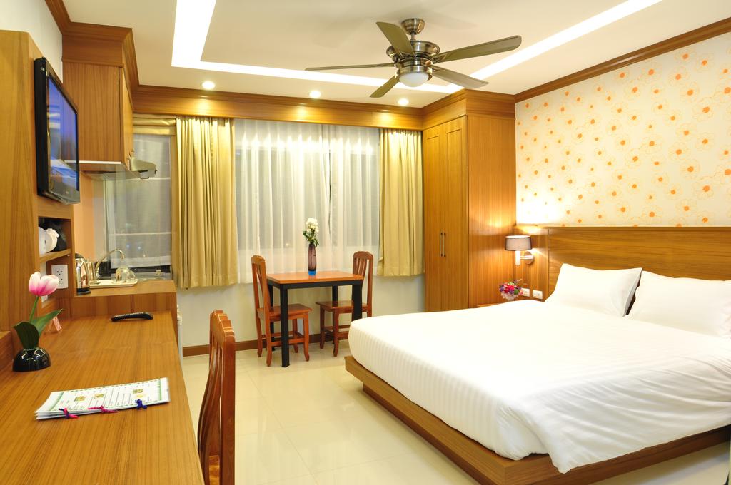 Отдых в отеле Green Harbor Patong Hotel Патонг