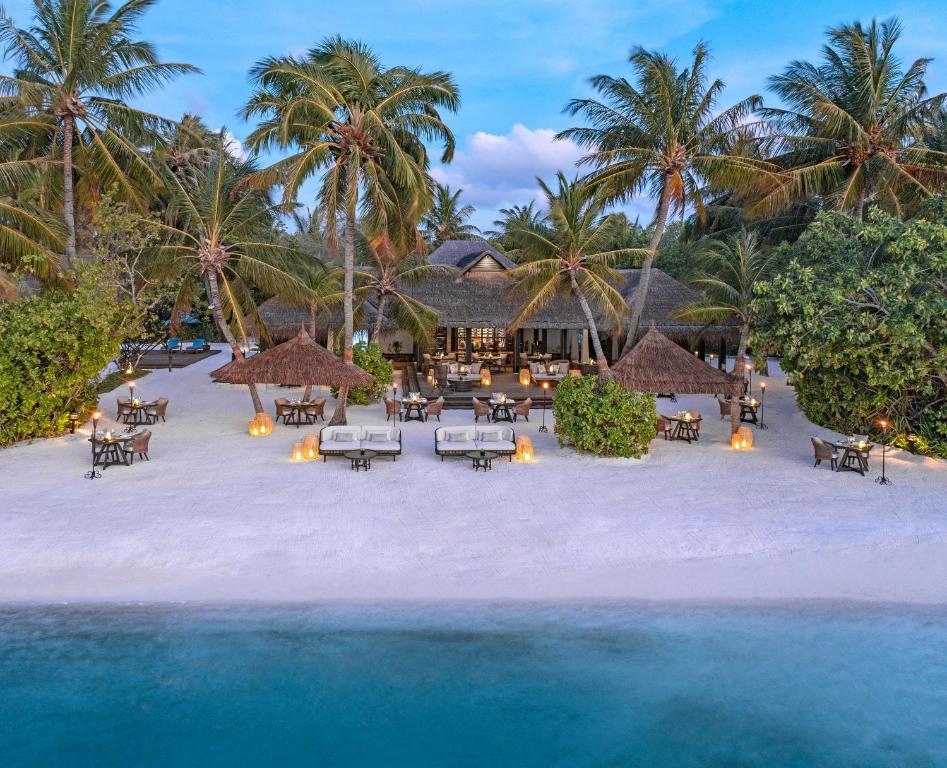 Горящие туры в отель Naladhu Maldives Южный Мале Атолл