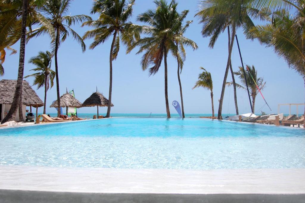 Відпочинок в готелі The Loop Beach Resort Джамбіані Танзанія
