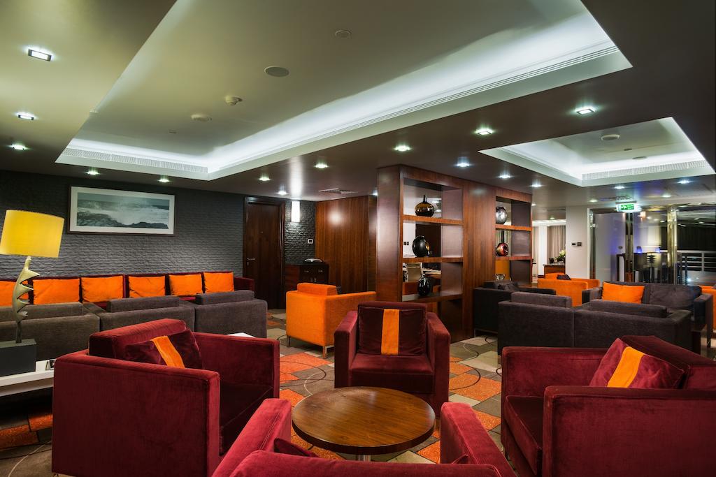 Туры в отель Crowne Plaza Hotel Muscat Маскат Оман