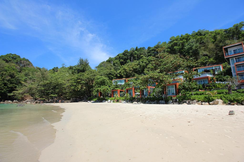 Горящие туры в отель Novotel Phuket Kamala Beach Пляж Камала