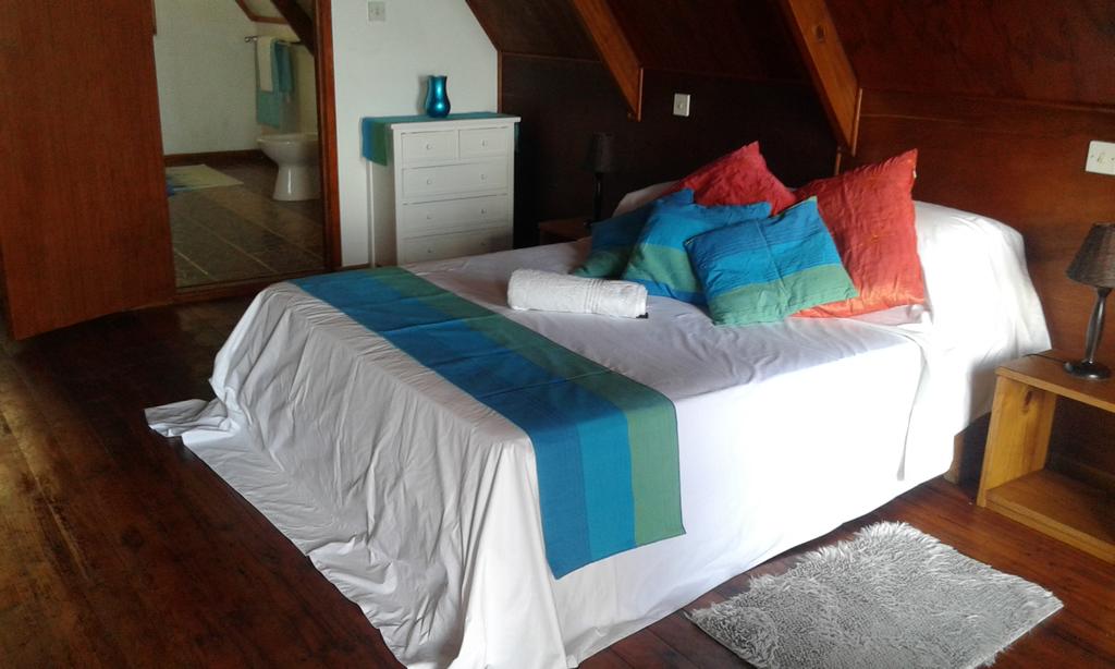 Mango Lodge Self-Catering Apartments, Сейшелы, Праслин (остров), туры, фото и отзывы