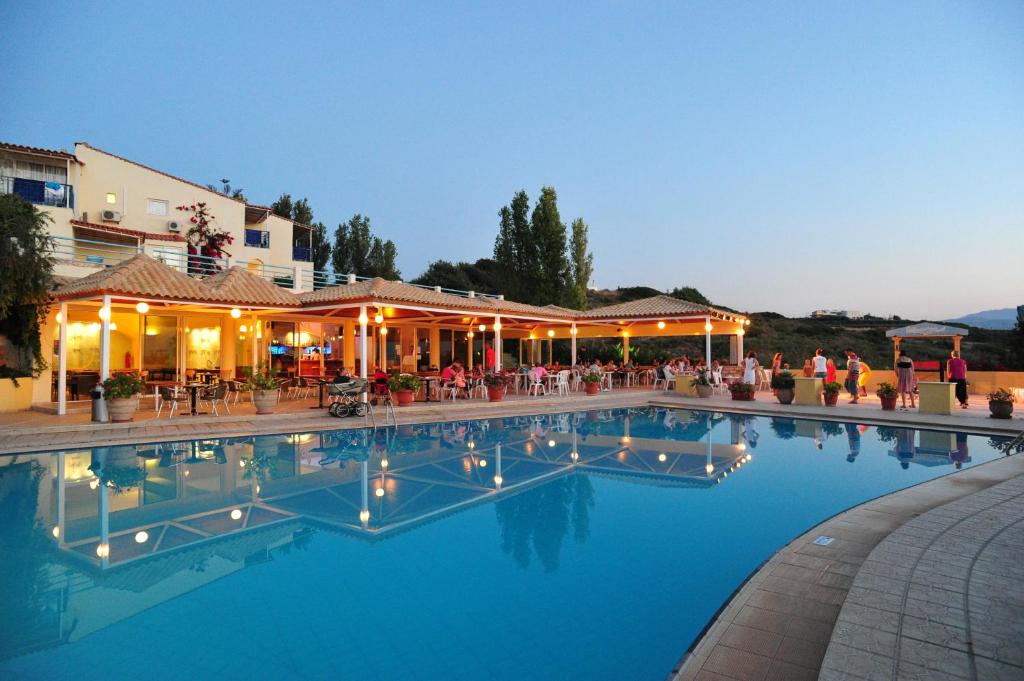 Горящие туры в отель Rethymno Mare Hotel & Water Park Ретимно Греция