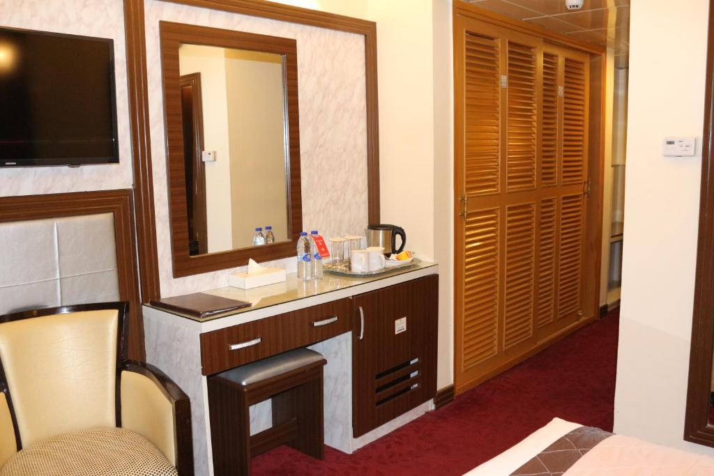 Отель, Дубай (город), ОАЭ, Al Khaleej Grand Hotel