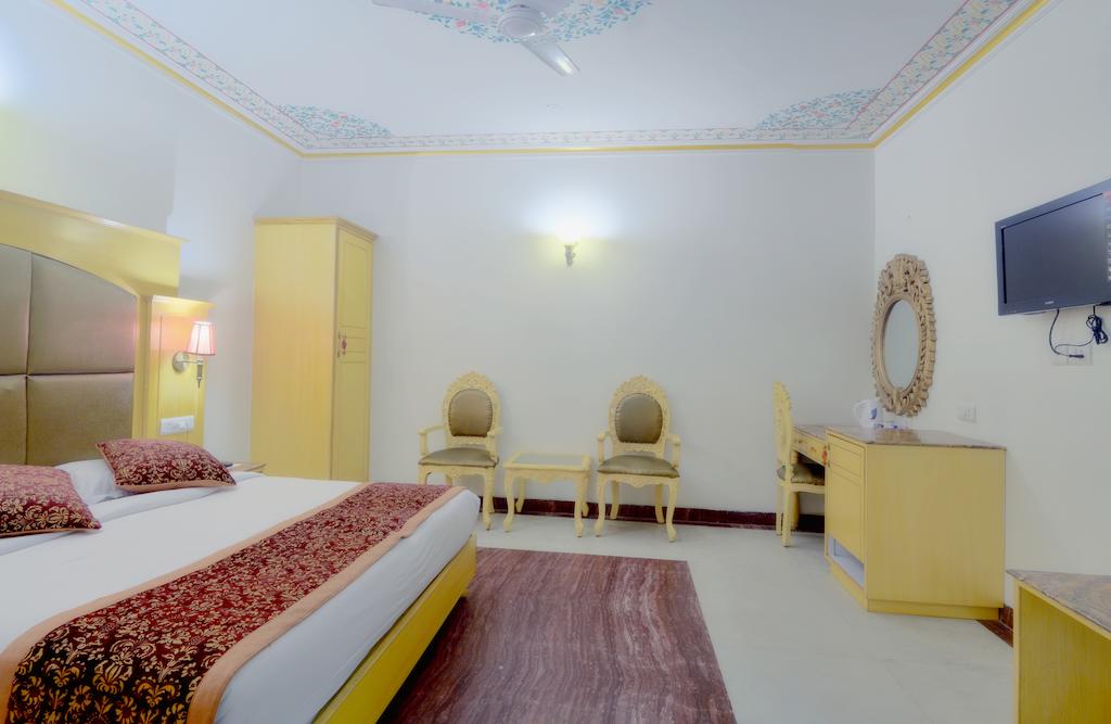 Горящие туры в отель Nahargarh Haveli