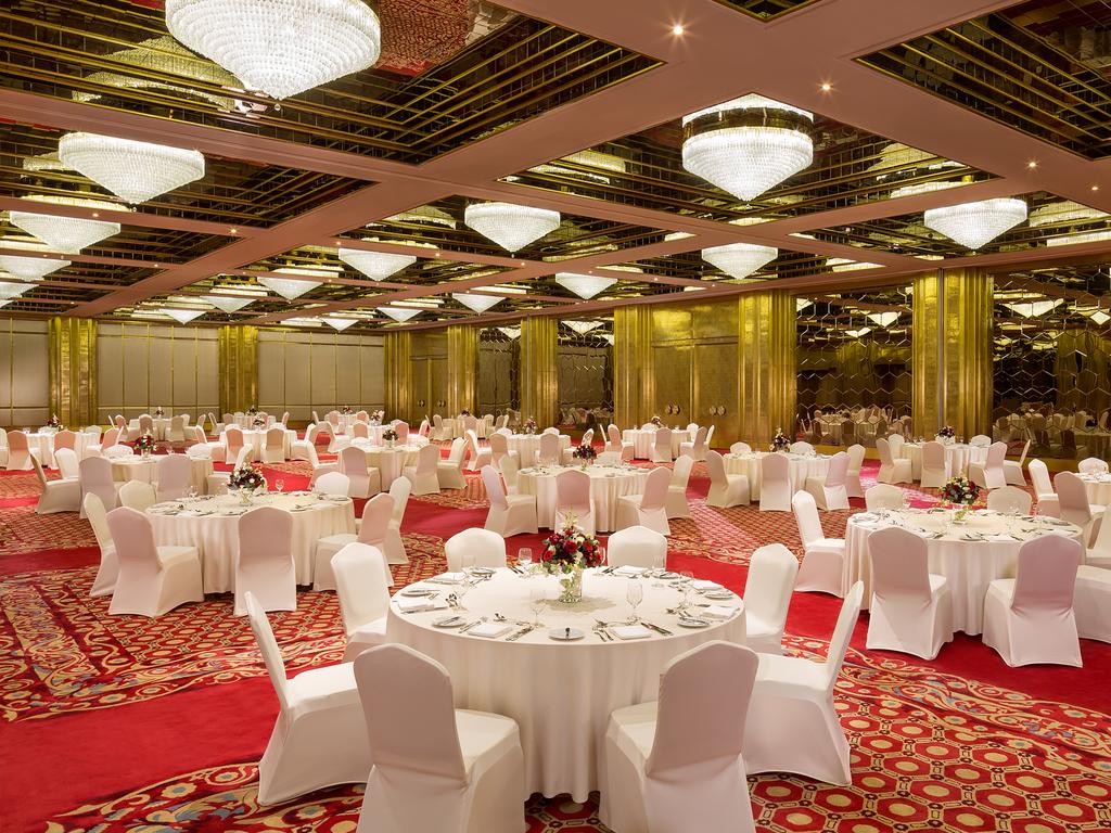 Відгуки про готелі Sheraton Grand Doha Resort & Convention Hotel