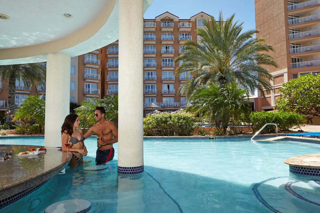 Отзывы об отеле Divi Aruba Phoenix Beach Resort