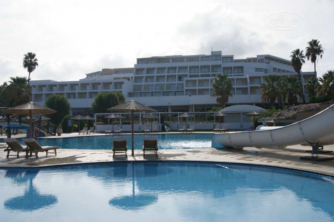 Отель, Aqua Dora Resort and Spa